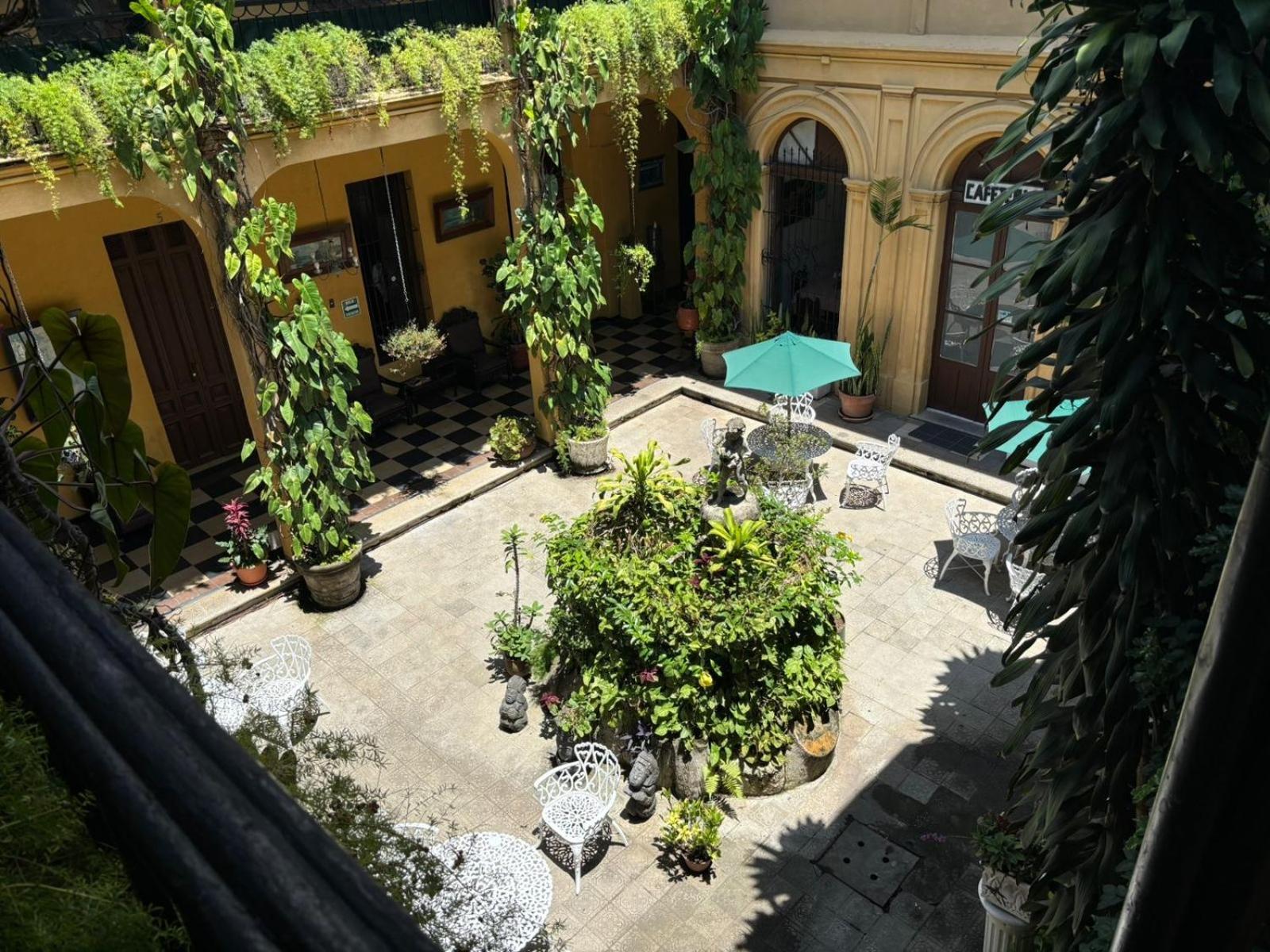 Hotel Spring グアテマラシティ エクステリア 写真